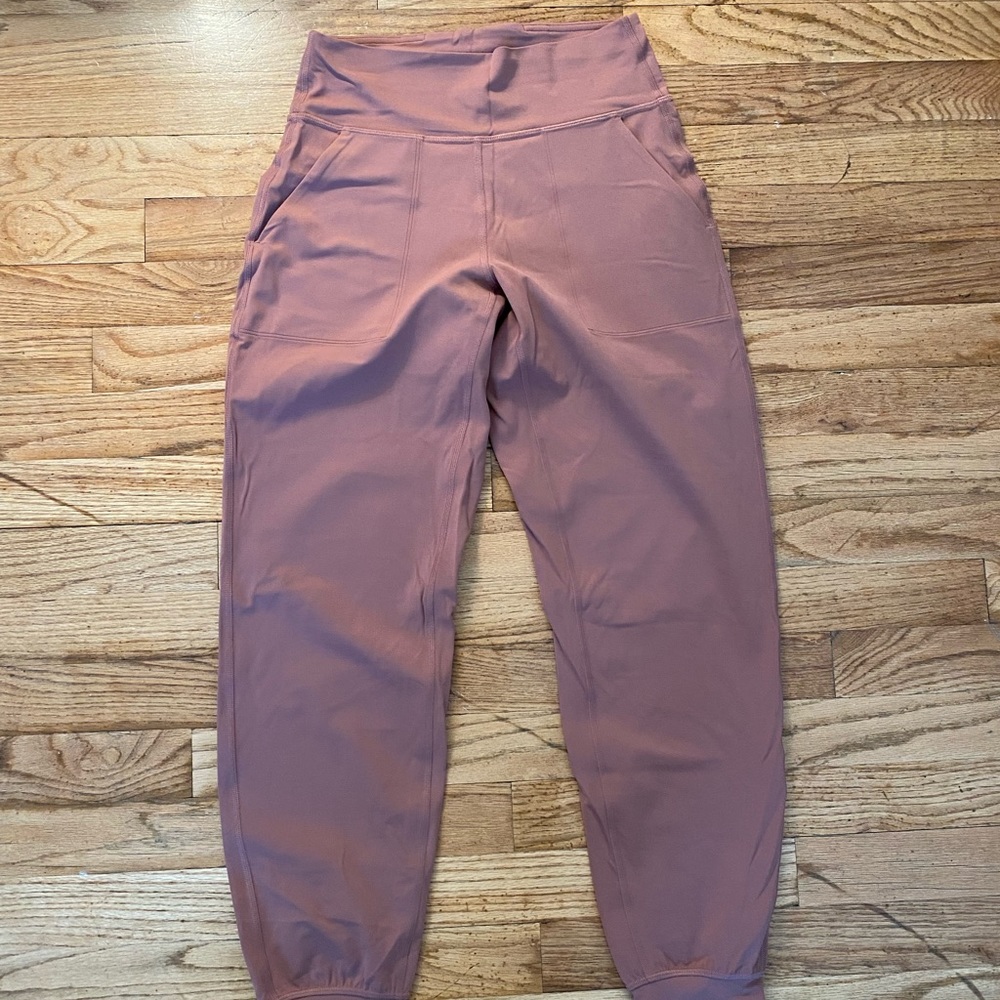 Lululemon Align joggers